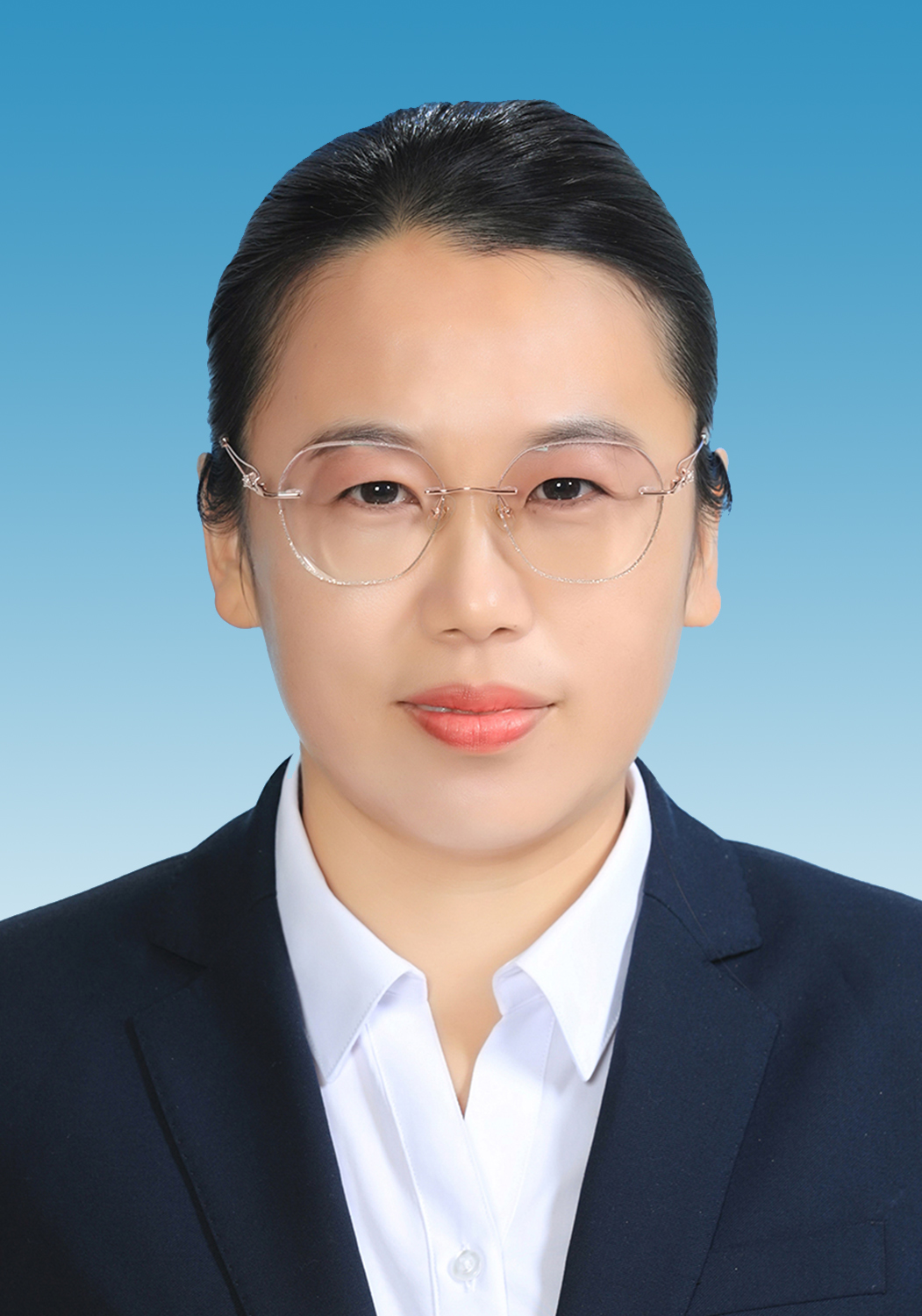 薛彩虹.jpg